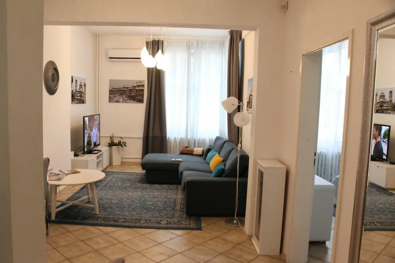 Apartment On Neofit Rilski ソフィア